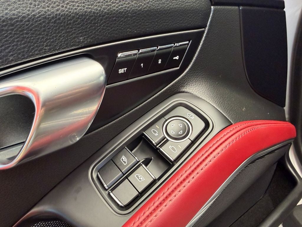2018 Porsche 718 Cayman Base