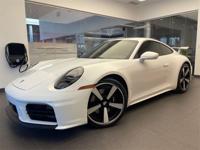 2025 Porsche 911 Carrera