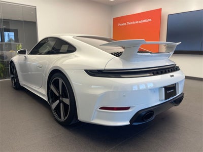 2025 Porsche 911 Carrera