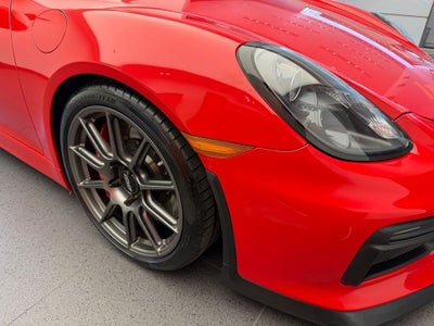 2016 Porsche Cayman GT4