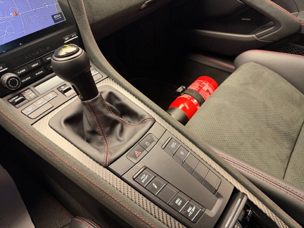 2025 Porsche 718 Cayman GT4 RS