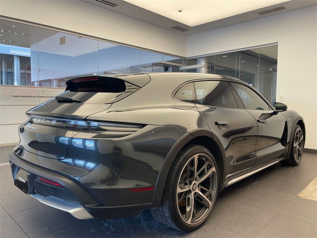 2024 Porsche Taycan Cross Turismo 4