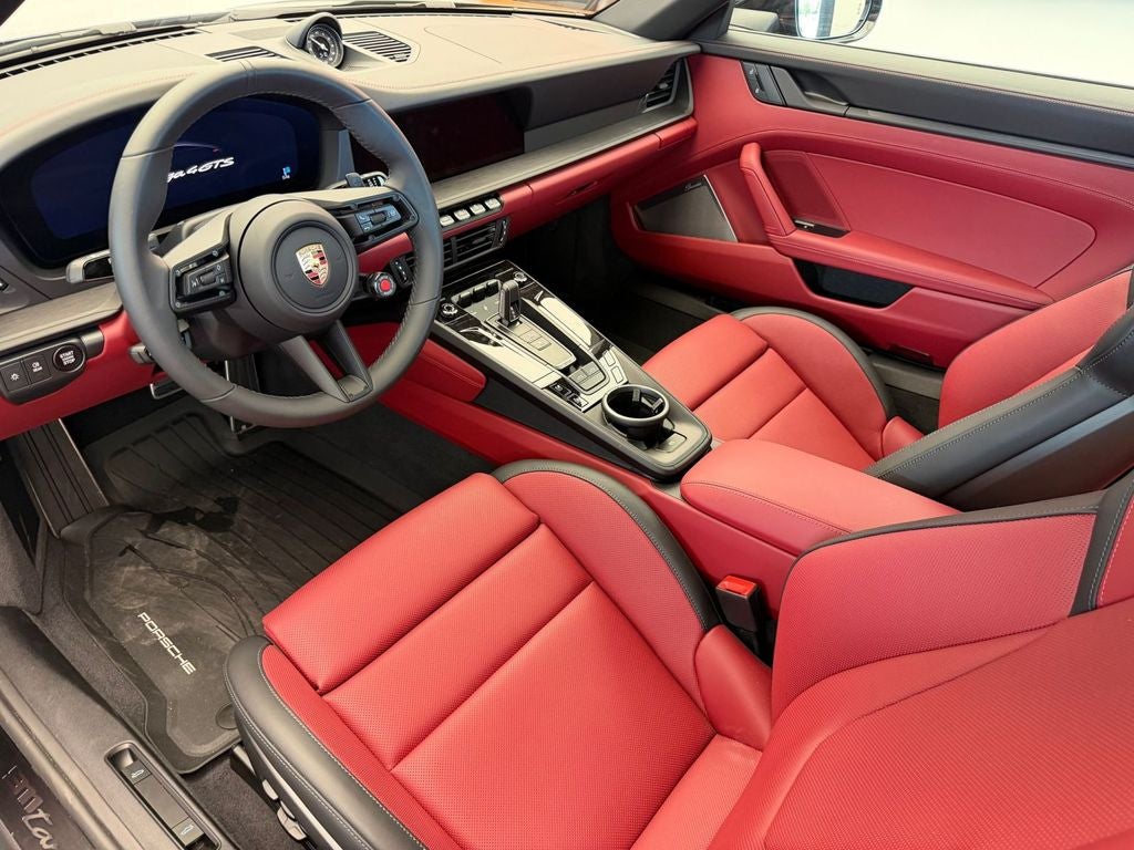 2025 Porsche 911 Targa 4 GTS