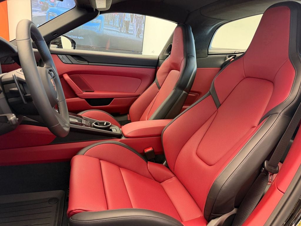 2025 Porsche 911 Targa 4 GTS