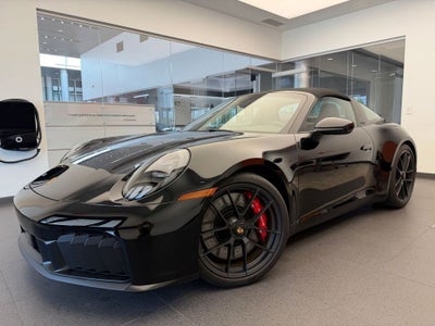 2025 Porsche 911 Targa 4 GTS