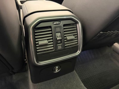 2024 Porsche Macan T