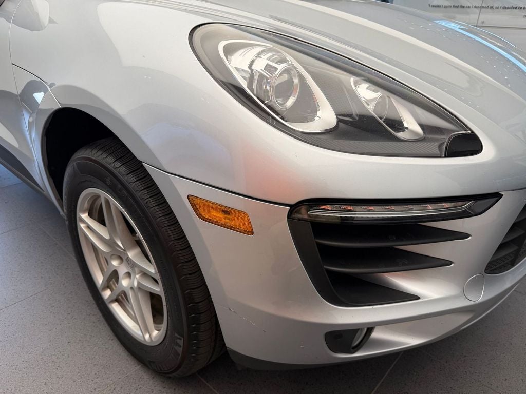 2017 Porsche Macan Base