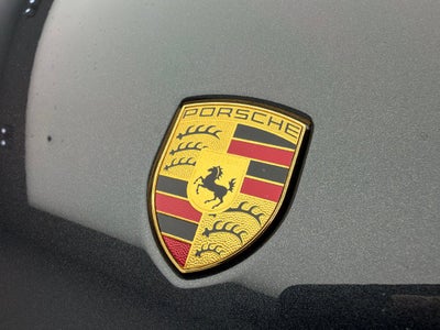 2026 Porsche Macan Base
