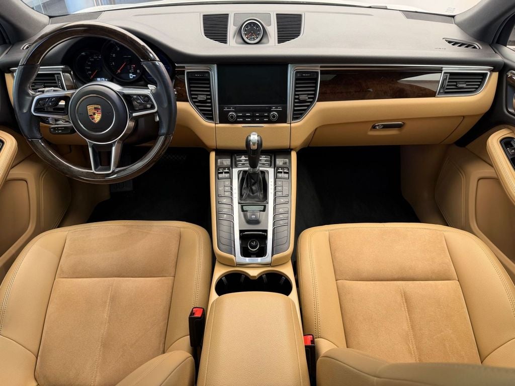 2018 Porsche Macan Base