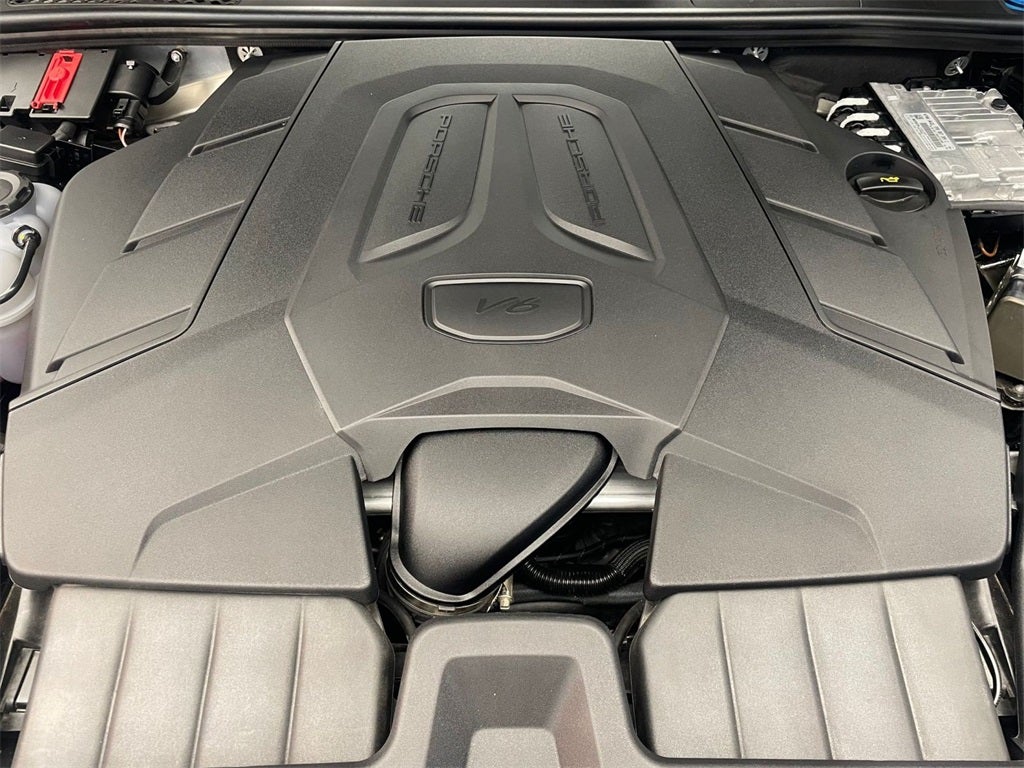 2025 Porsche Cayenne Base