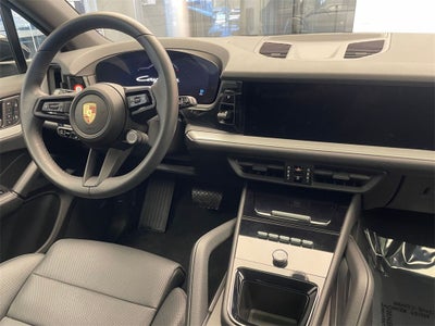2025 Porsche Cayenne Base