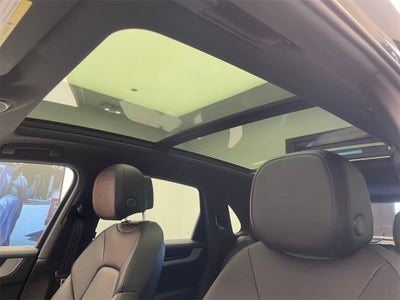 2025 Porsche Cayenne Base