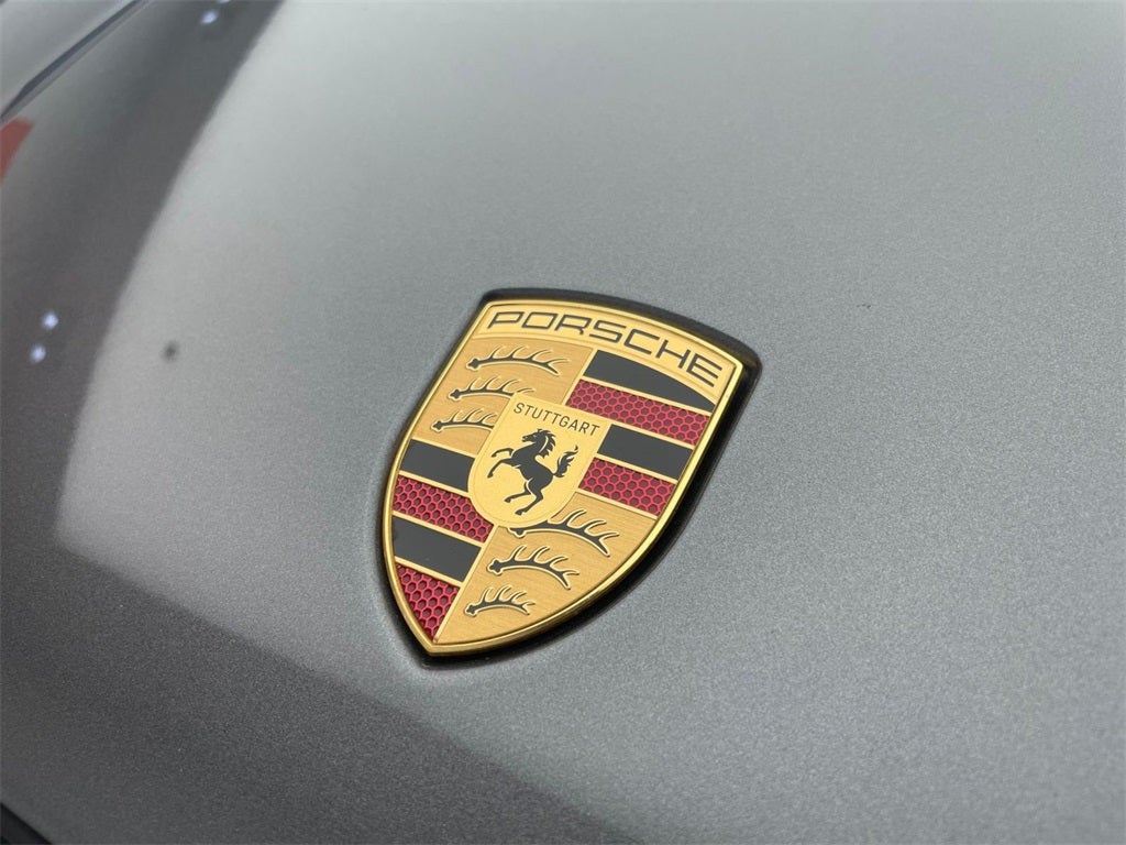 2025 Porsche Cayenne Base