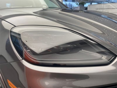 2025 Porsche Cayenne Base