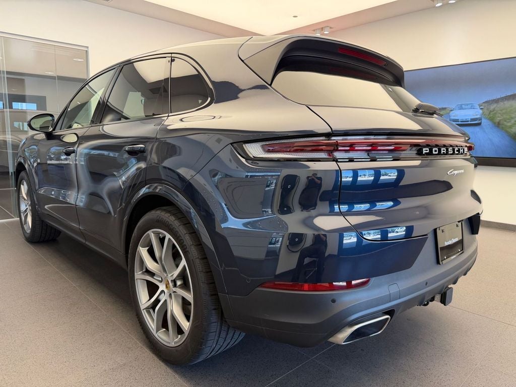 2024 Porsche Cayenne Base