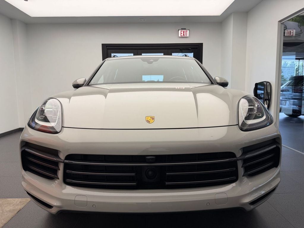 2023 Porsche Cayenne Platinum Edition