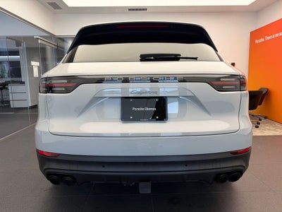 2023 Porsche Cayenne Platinum Edition