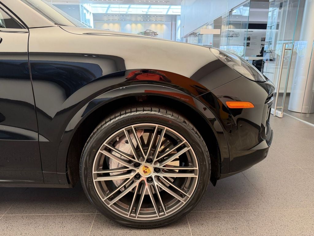 2023 Porsche Cayenne Turbo