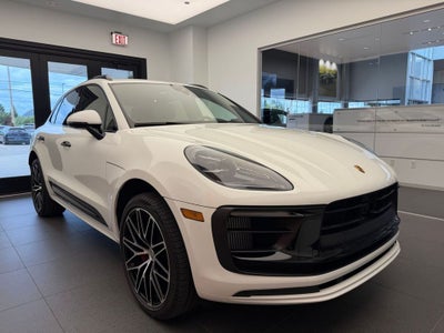 2024 Porsche Macan S