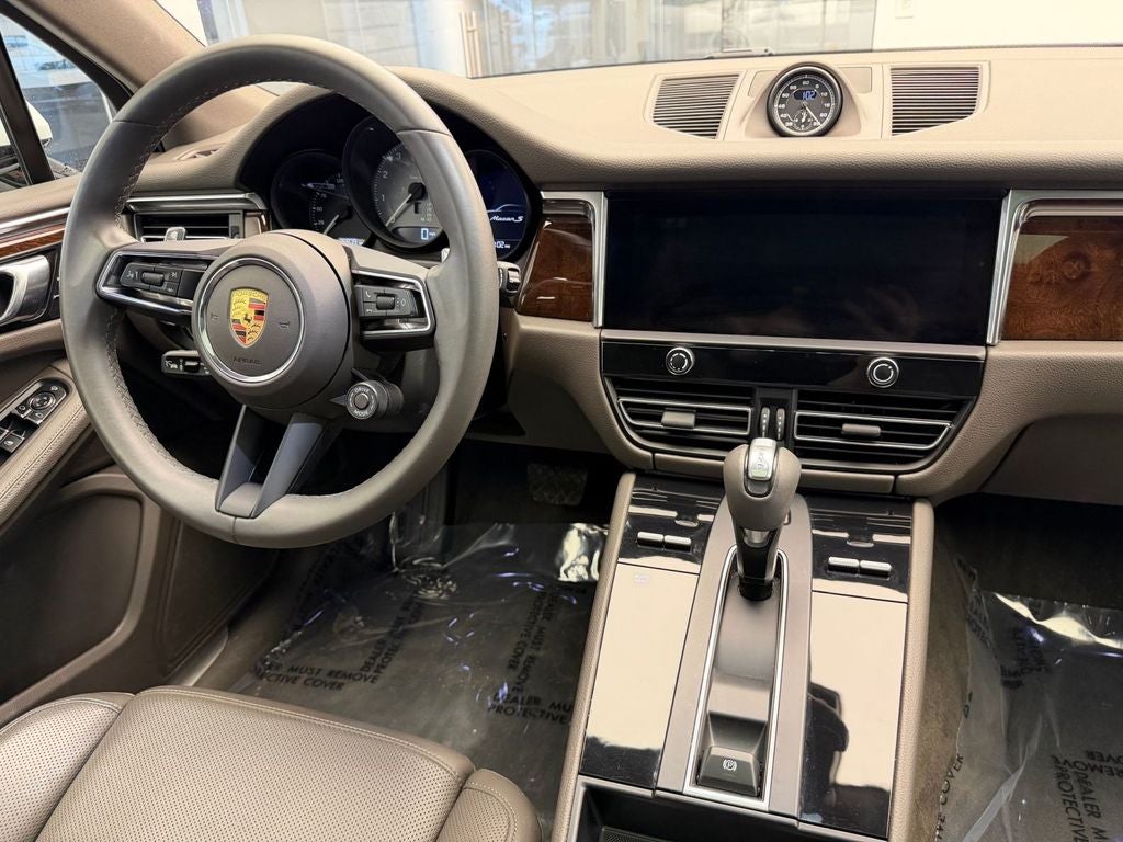 2022 Porsche Macan S
