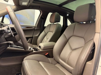 2022 Porsche Macan S