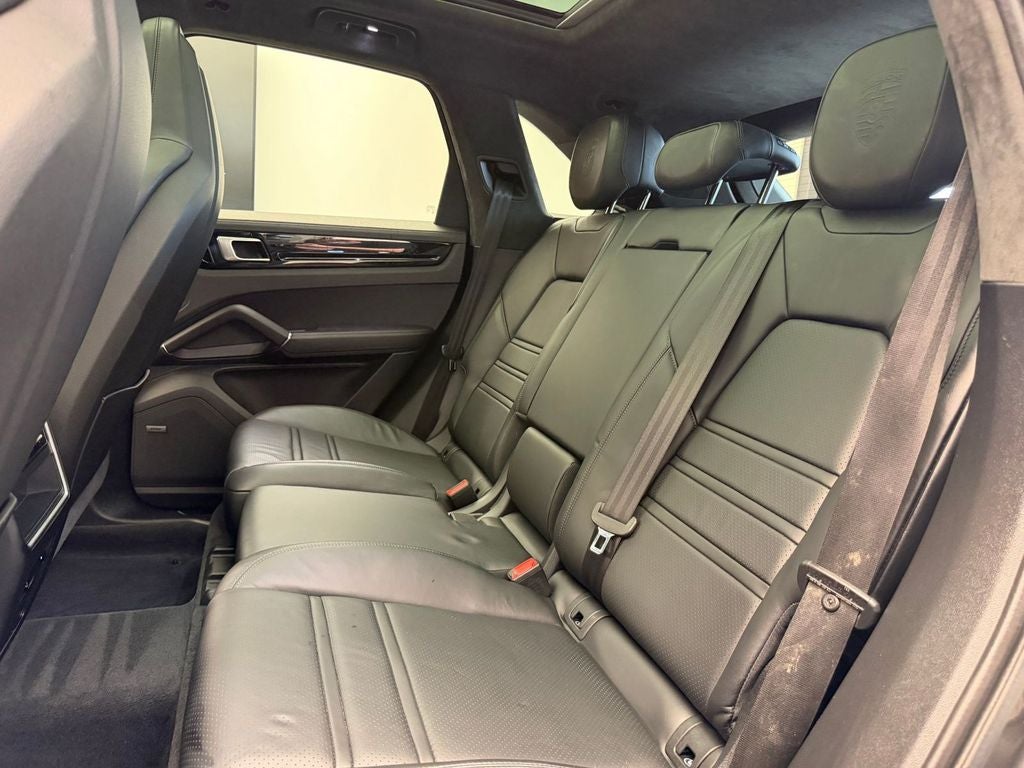 2021 Porsche Cayenne GTS