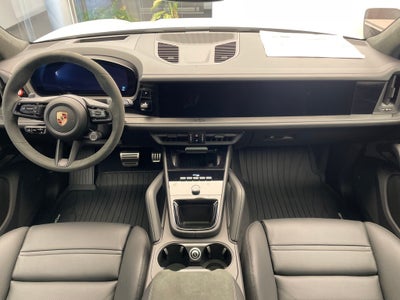 2026 Porsche Cayenne GTS