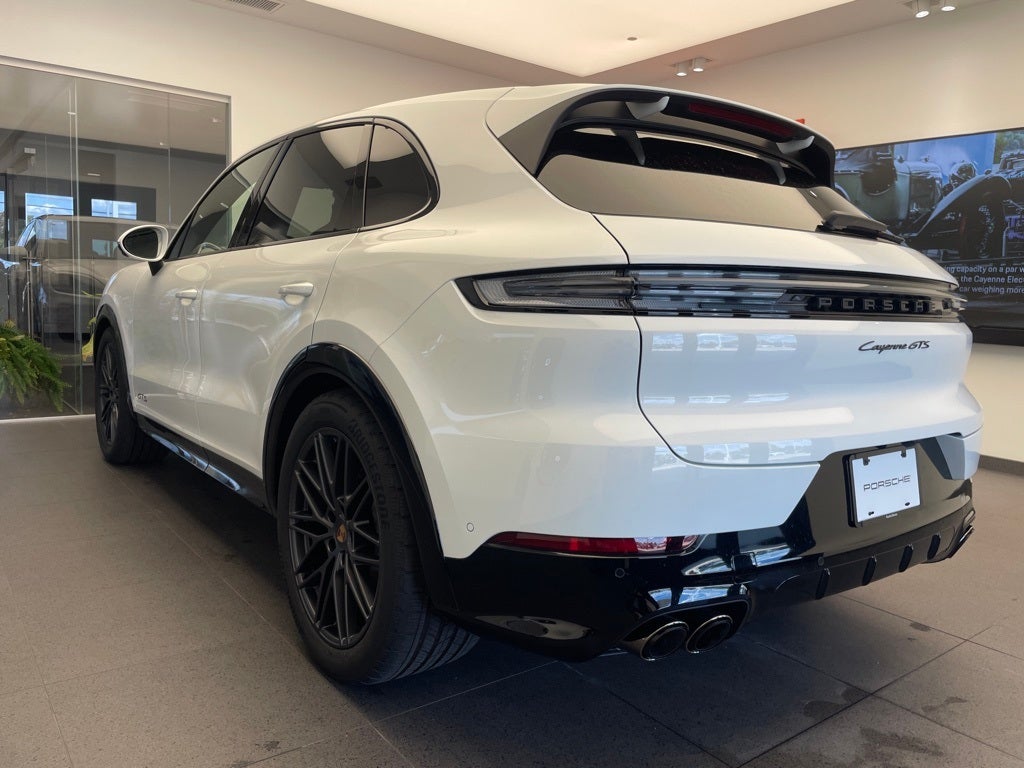 2026 Porsche Cayenne GTS