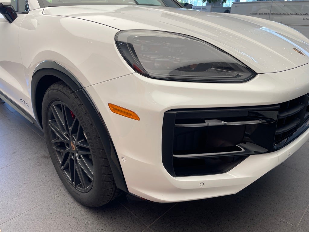 2026 Porsche Cayenne GTS