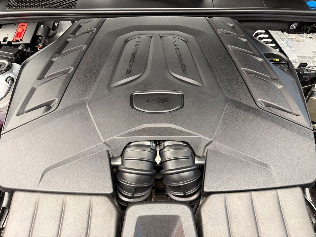 2025 Porsche Cayenne S
