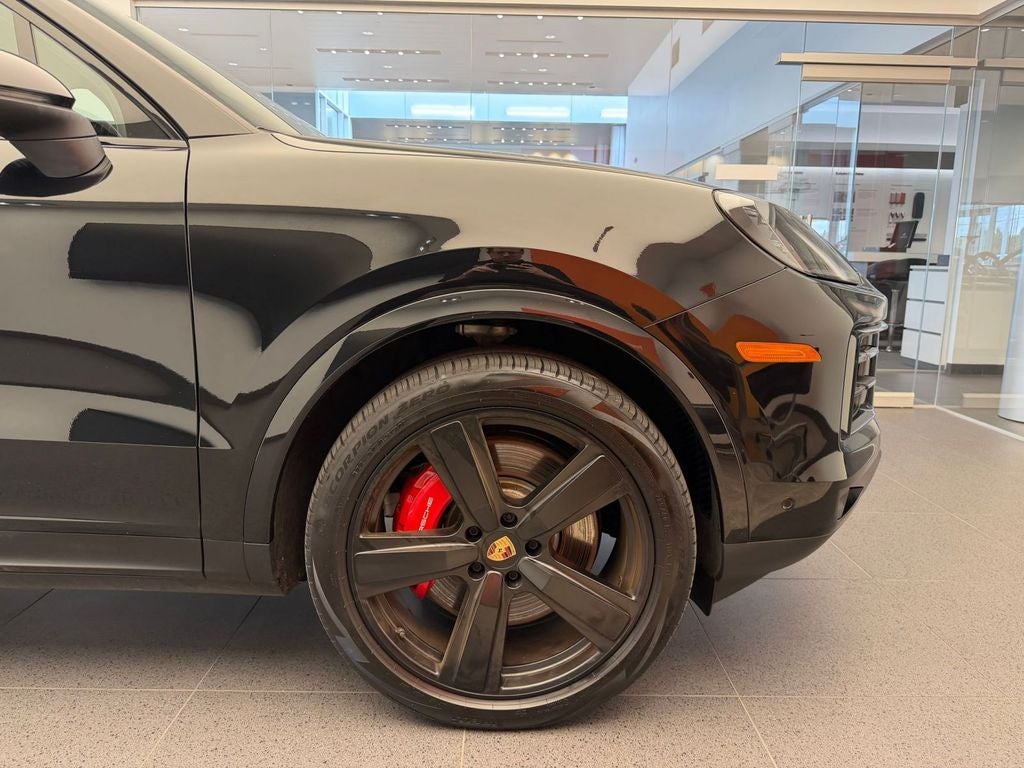 2025 Porsche Cayenne S