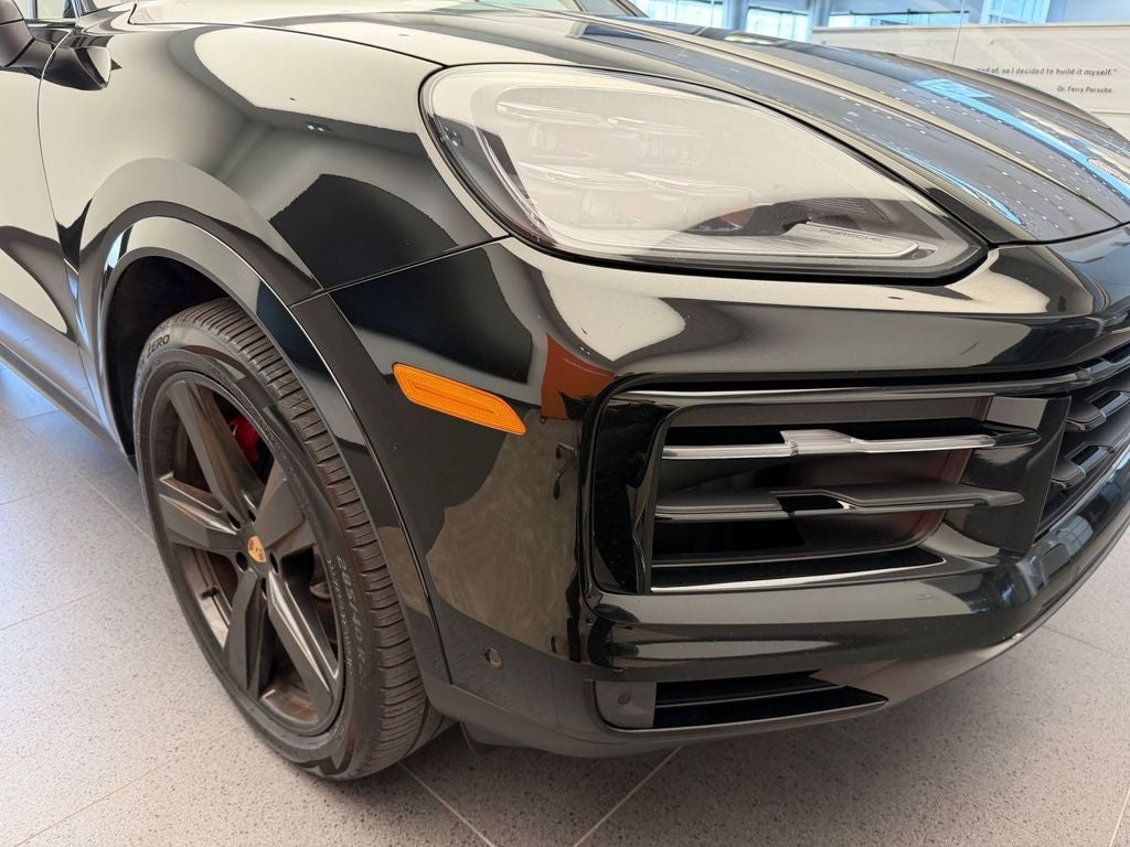 2025 Porsche Cayenne S