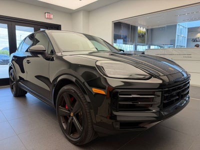 2025 Porsche Cayenne S