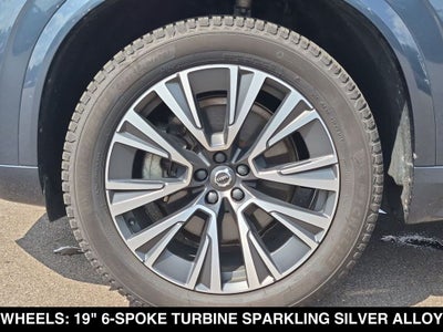 2021 Volvo XC90 T5 Momentum