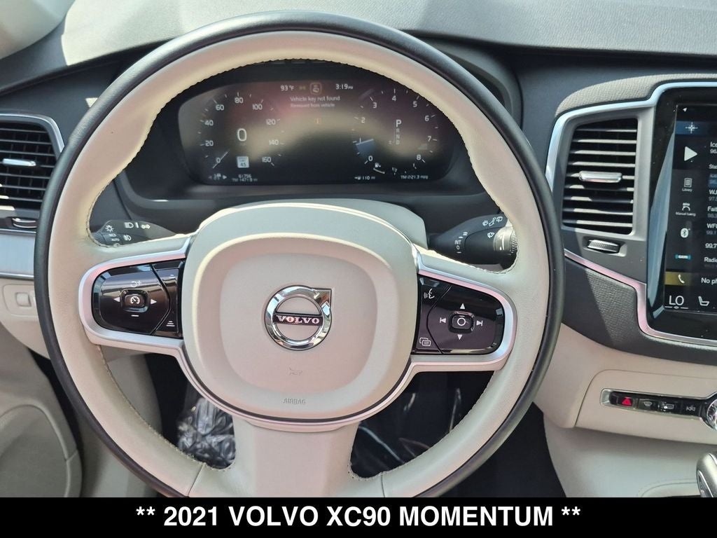 2021 Volvo XC90 T5 Momentum