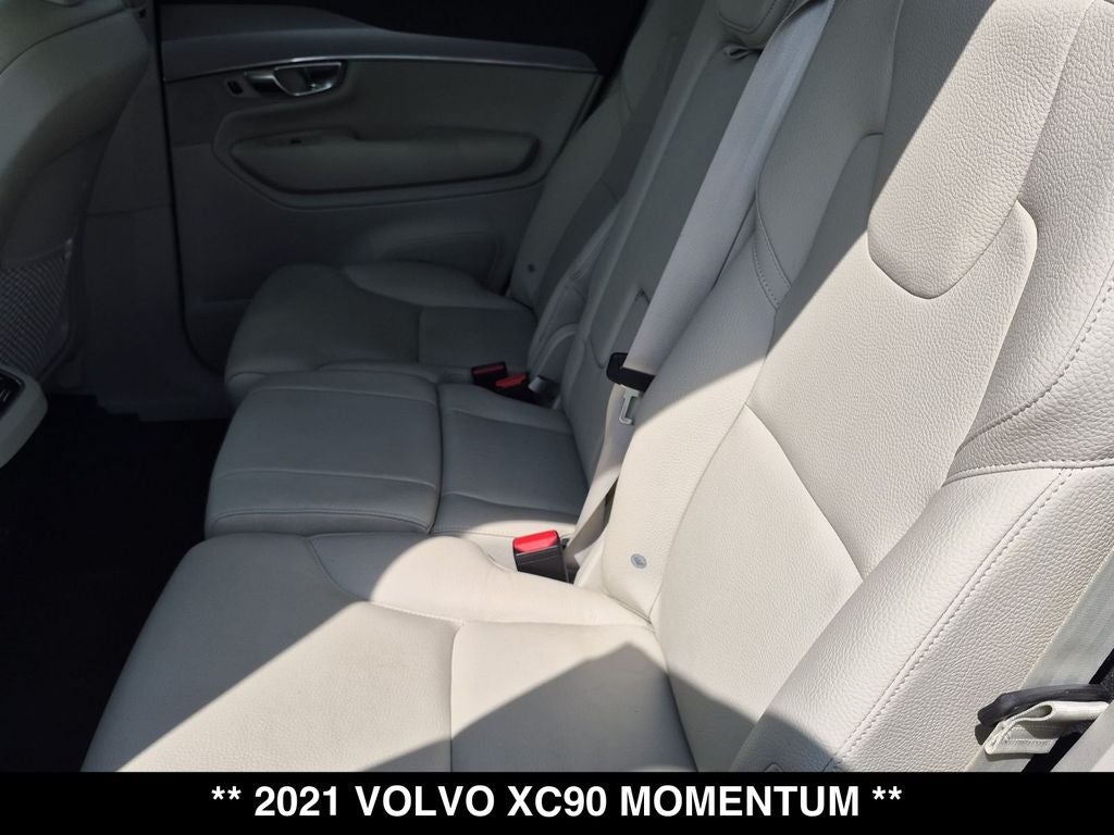 2021 Volvo XC90 T5 Momentum