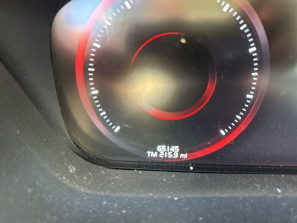 2021 Volvo XC60 T5 Momentum