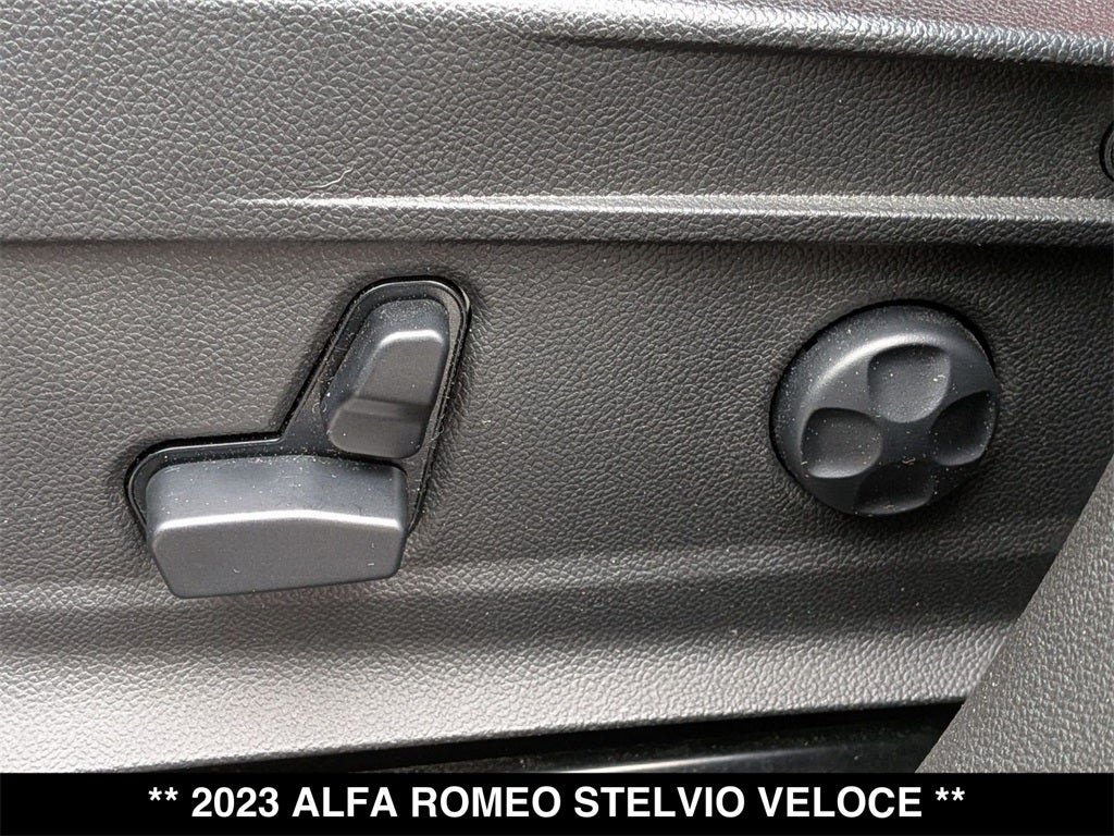 2023 Alfa Romeo Stelvio Veloce